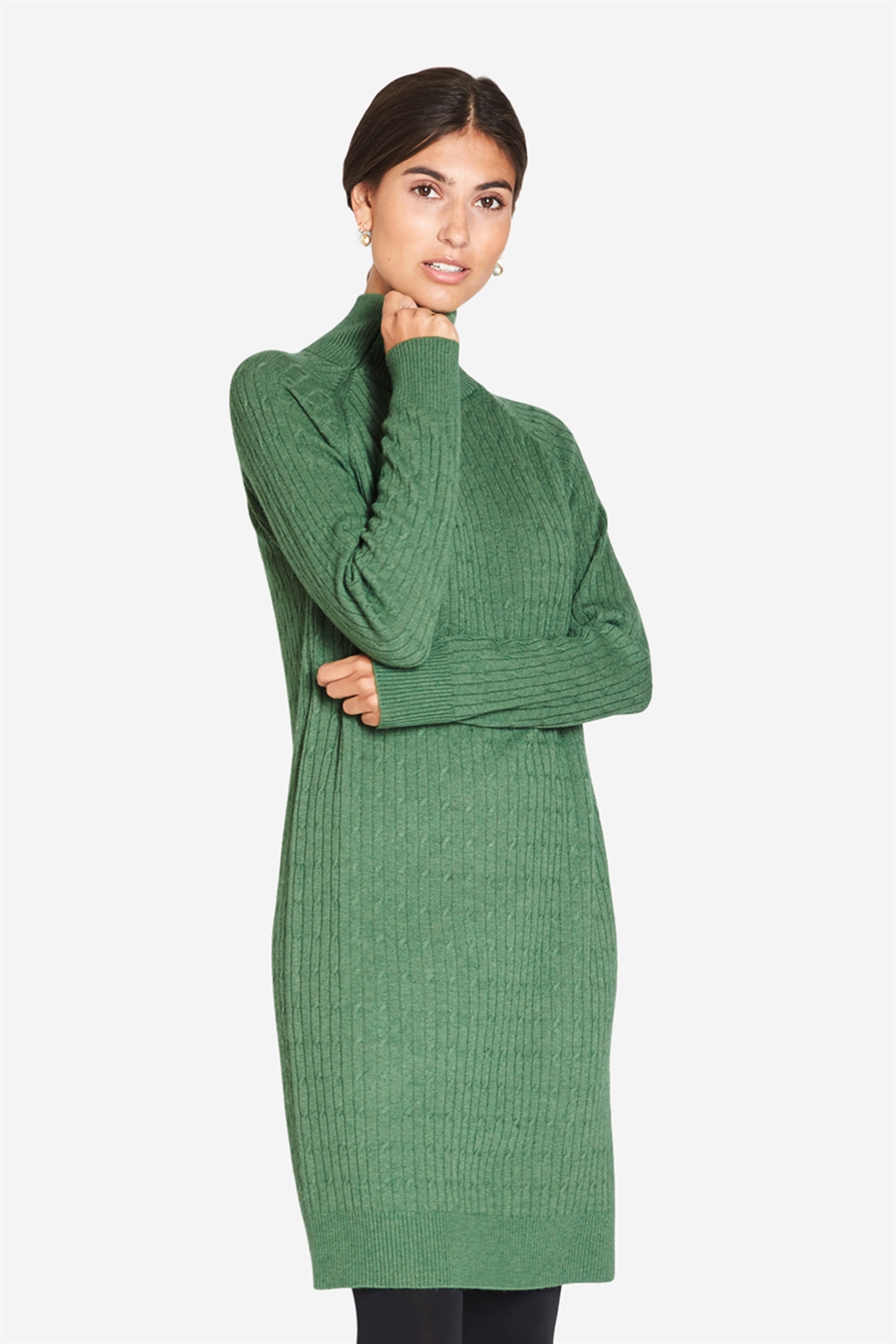 High-necked green nursing dress in cable knit